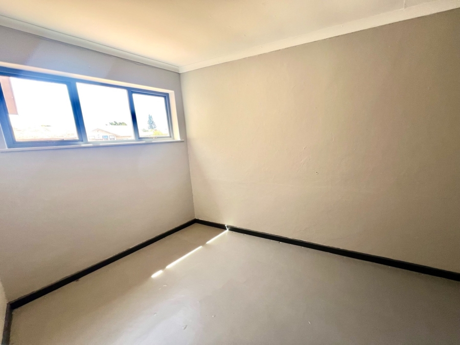 Commercial Property for Sale in Vredenburg Western Cape